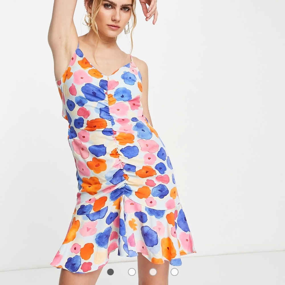 Vila ruched front mini dress with tie back in bold floral (EU 40/US 8)